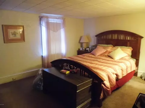 709 Spring St, Moosic, PA 18507 photo 8