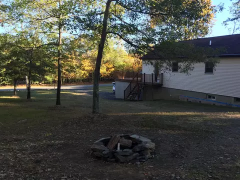 267 Skyline Dr, Dingmans Ferry, PA 18328 photo 29
