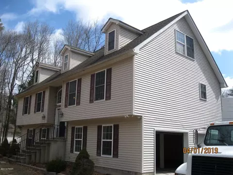106 Apache Trl, Dingmans Ferry, PA 18328 photo 2