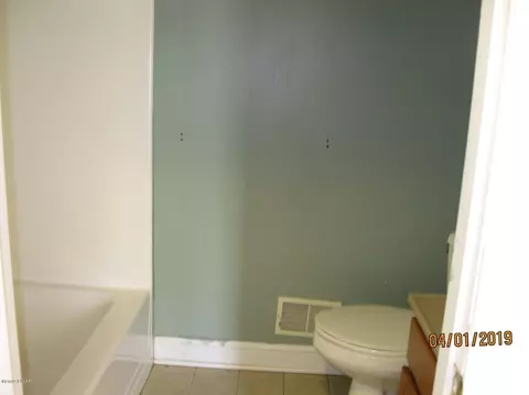 106 Apache Trl, Dingmans Ferry, PA 18328 photo 14