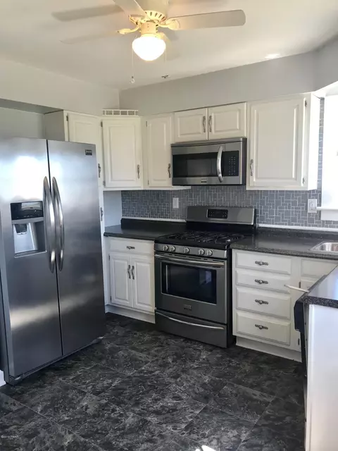21 Fall Brook Rd, Starlight, PA 18461 photo 10