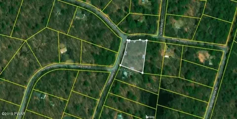 Mahogany Drive, Dingmans Ferry, PA 18328