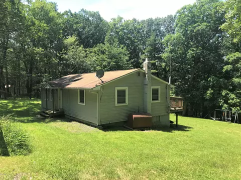 123 Chestnut St, Dingmans Ferry, PA 18328 photo 23