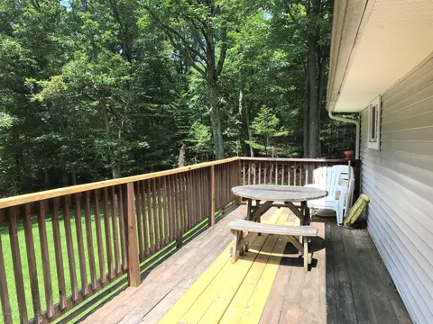 123 Chestnut St, Dingmans Ferry, PA 18328 photo 21