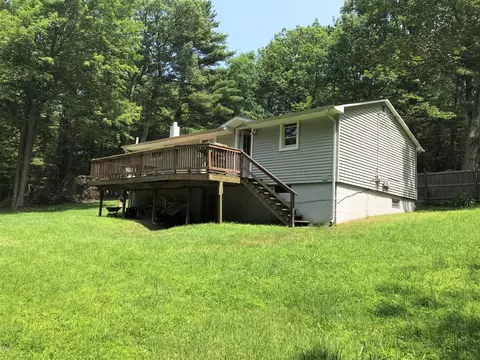 123 Chestnut St, Dingmans Ferry, PA 18328 photo 28