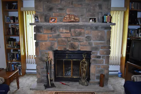 100 Wilson Hill Rd, Dingmans Ferry, PA 18328 photo 7