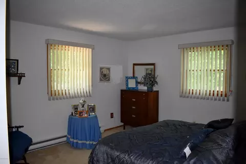 100 Wilson Hill Rd, Dingmans Ferry, PA 18328 photo 21