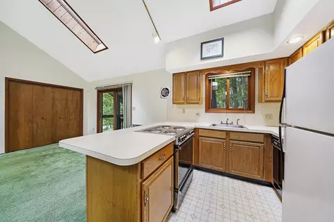 5348 E Woodbridge Dr, Bushkill, PA 18324 photo 10