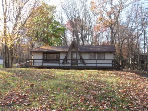 163 Skyview Rd, Dingmans Ferry, PA 18328 photo 12