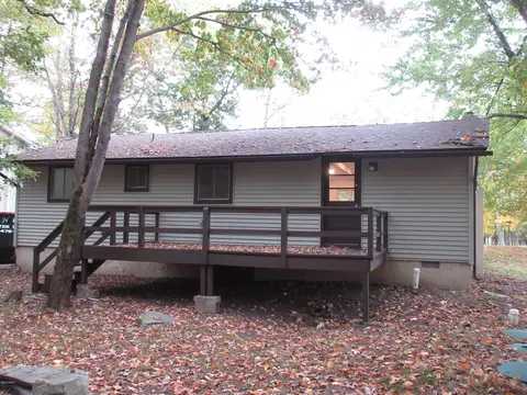 163 Skyview Rd, Dingmans Ferry, PA 18328 photo 11