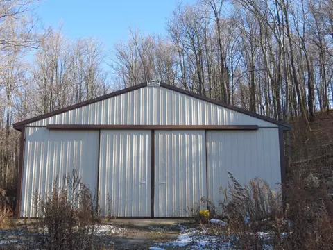 146 Mountain View Rd, Newfoundland, PA 18445 photo 1
