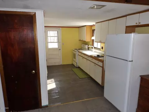 109 Heather Hill Rd, Dingmans Ferry, PA 18328 photo 6