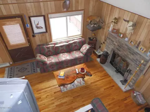 129 Fairview Dr, Dingmans Ferry, PA 18328 photo 9