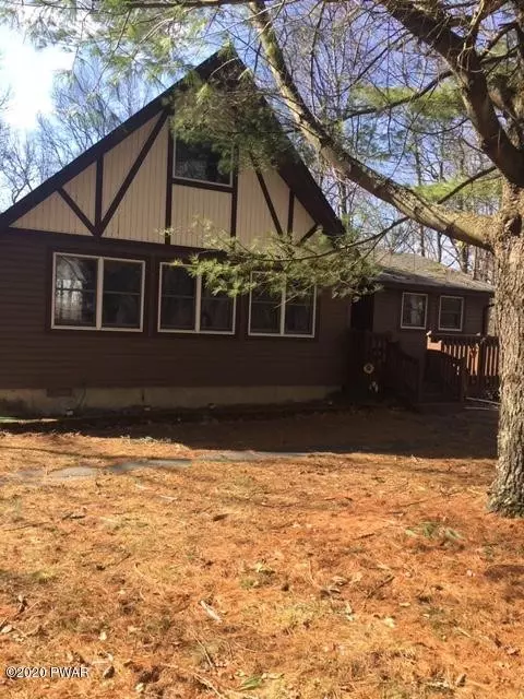 363 Wild Acres Dr, Dingmans Ferry, PA 18328 photo 1