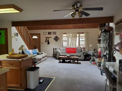 481 Whippoorwill Dr, Bushkill, PA 18324 photo 10