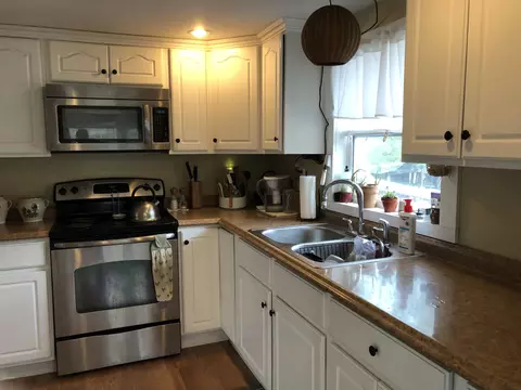 150 Doolan Rd, Dingmans Ferry, PA 18328 photo 6