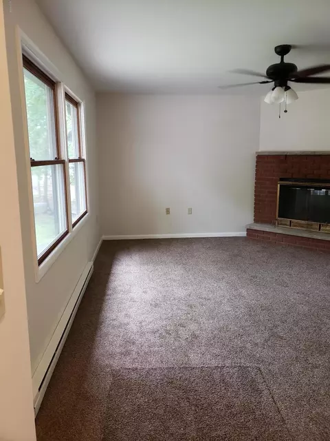 2237 Eagle Path, Bushkill, PA 18324 photo 5