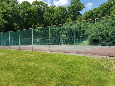 2237 Eagle Path, Bushkill, PA 18324 photo 33