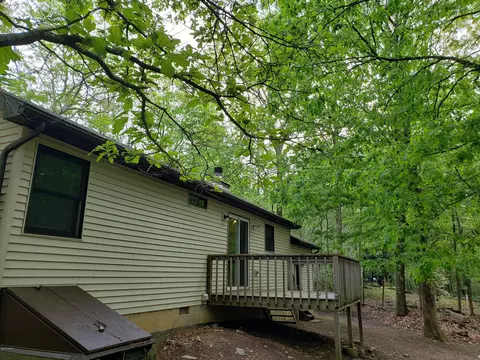 2237 Eagle Path, Bushkill, PA 18324 photo 26