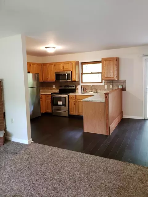 2237 Eagle Path, Bushkill, PA 18324 photo 8