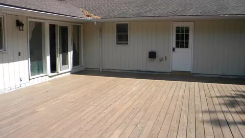 125 Pine Forest Rd, Greeley, PA 18425 photo 11