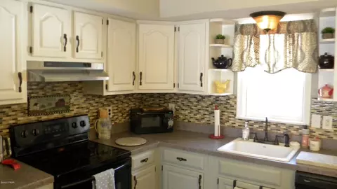 125 Pine Forest Rd, Greeley, PA 18425 photo 19