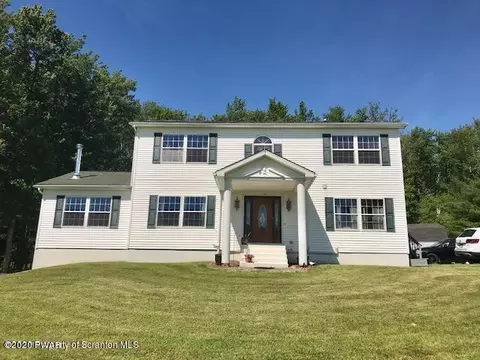 9 Excursion Dr, Damascus, PA 18415 photo 1