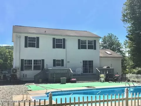 9 Excursion Dr, Damascus, PA 18415 photo 18