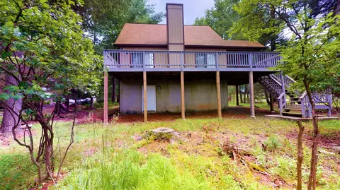 142 Marcel Dr, Dingmans Ferry, PA 18328 photo 9