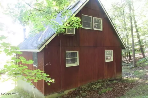 1113 Porter Dr, Bushkill, PA 18324 photo 7