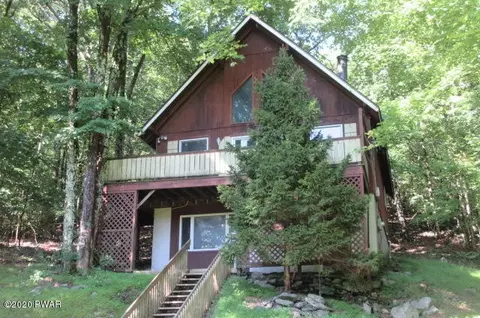 1113 Porter Dr, Bushkill, PA 18324 photo 5