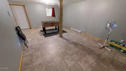 105 Apache Trl, Dingmans Ferry, PA 18328 photo 18