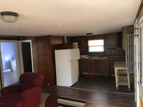 2243 Pine Ln, Bushkill, PA 18324 photo 4