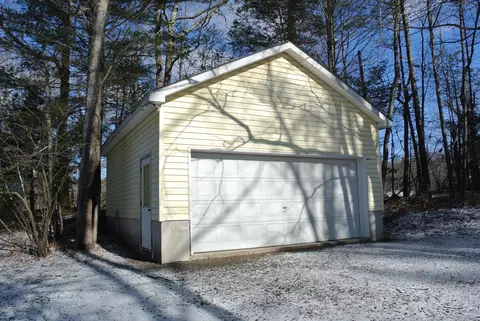 119 Crossing Way, Dingmans Ferry, PA 18328 photo 13