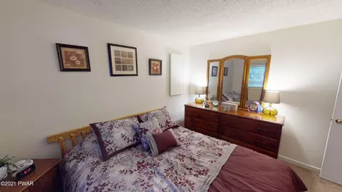 144 Spring Dr, Dingmans Ferry, PA 18328 photo 18