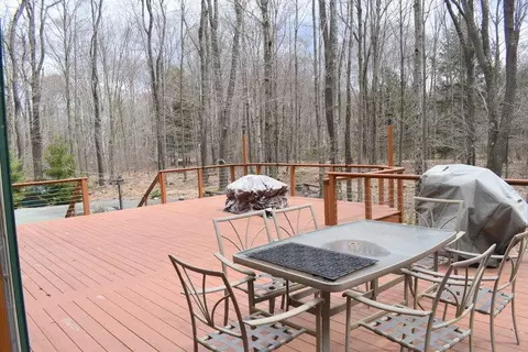 168 Split Rock Rd, Newfoundland, PA 18445 photo 24