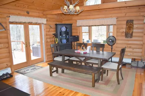 168 Split Rock Rd, Newfoundland, PA 18445 photo 10