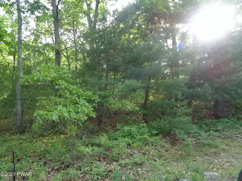 lot7 Bear Walk Dr, Milford, PA 18337