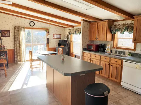 821 Pine Mill Rd, Equinunk, PA 18417 photo 7