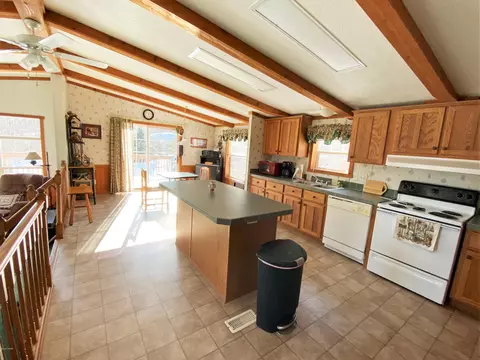 821 Pine Mill Rd, Equinunk, PA 18417 photo 6