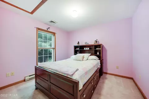 101 Seneca Trl, Dingmans Ferry, PA 18328 photo 27