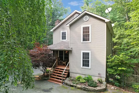 101 Seneca Trl, Dingmans Ferry, PA 18328 photo 1