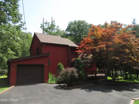397 Saunders Dr, Bushkill, PA 18324 photo 34