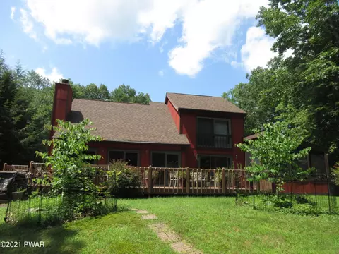 397 Saunders Dr, Bushkill, PA 18324 photo 27