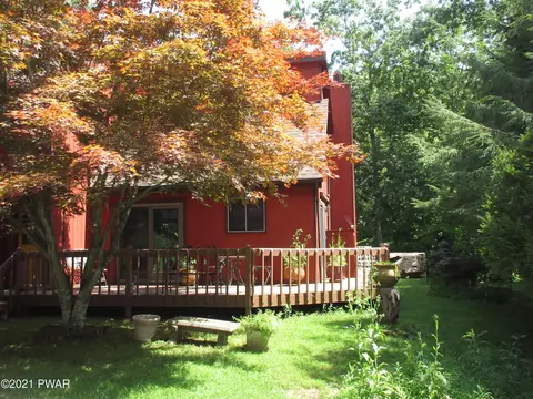 397 Saunders Dr, Bushkill, PA 18324 photo 33