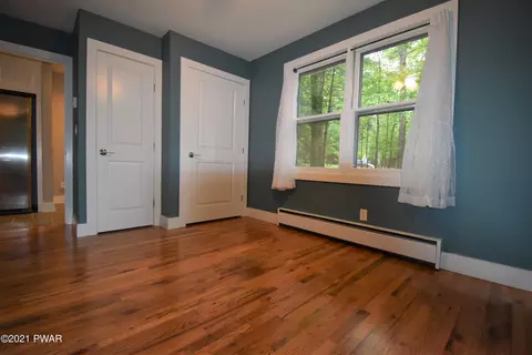 108 Outer Dr, Dingmans Ferry, PA 18328 photo 12