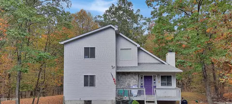 103 Summer Dr, Dingmans Ferry, PA 18328 photo 1