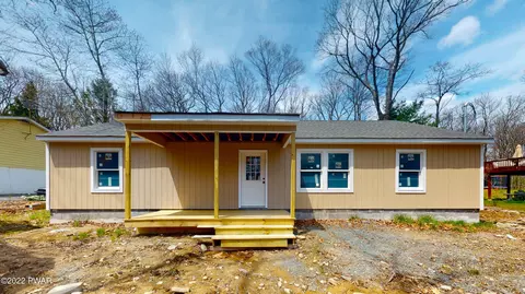 145 Raccoon Rd, Dingmans Ferry, PA 18328