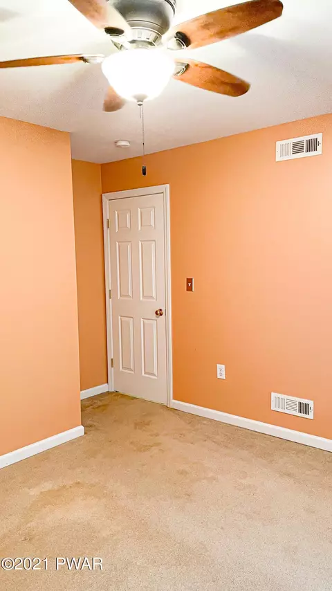 159 Fox Rd, Dingmans Ferry, PA 18328 photo 41