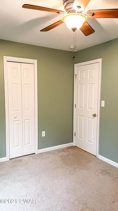 159 Fox Rd, Dingmans Ferry, PA 18328 photo 30